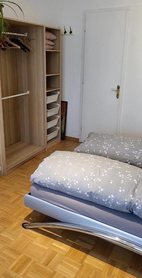 Von Privat, Grosses Zimmer Sehr Zentral In Bad Homburg Stadtmitte Bad Hombourg Extérieur photo